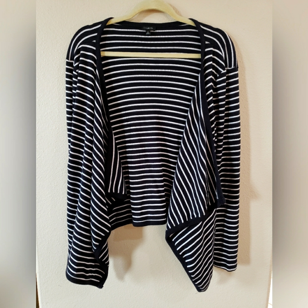 Talbots, Size medium, Open front knit wrap, Black and white